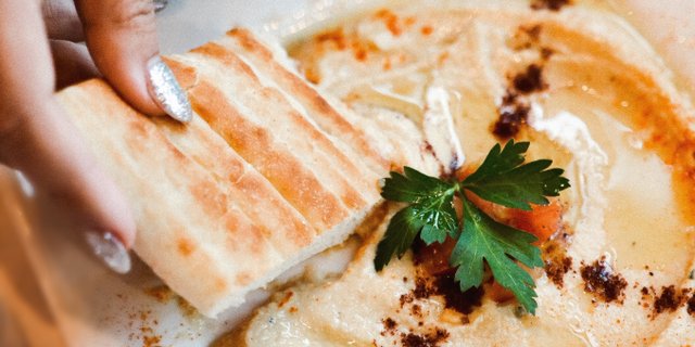 Hummus w/ Feta
