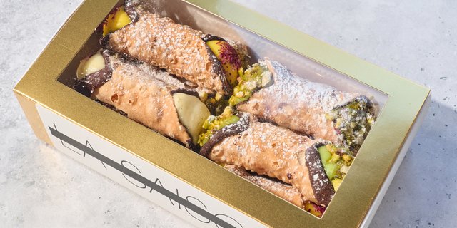 Homemade Mini Cannoli Collection