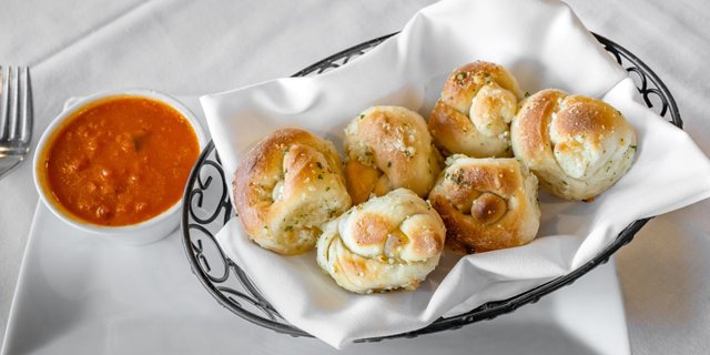 Garlic Knots