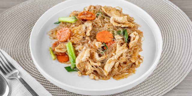 Pad Woon Sen (Glass Noodles)