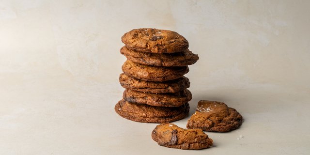 Chocolate Chip Cookie