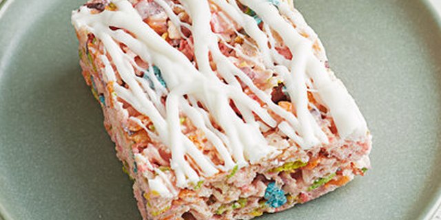 Unicorn Marshmallow Crispy Bar