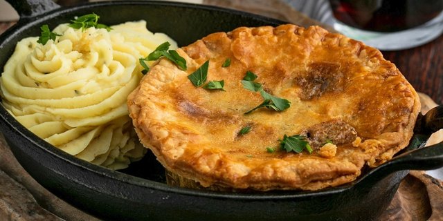 The Rooster Pie