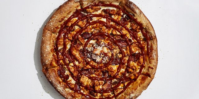 Funky Q Chicken Pizza
