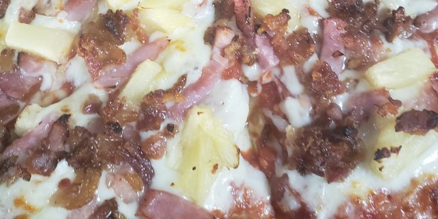 Two-Hawaiian Pizza Package