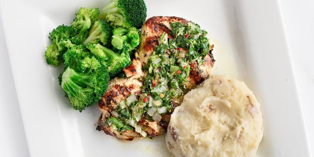 Amalfi Lemon Herb Chicken