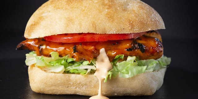 Chicken Classic Burger