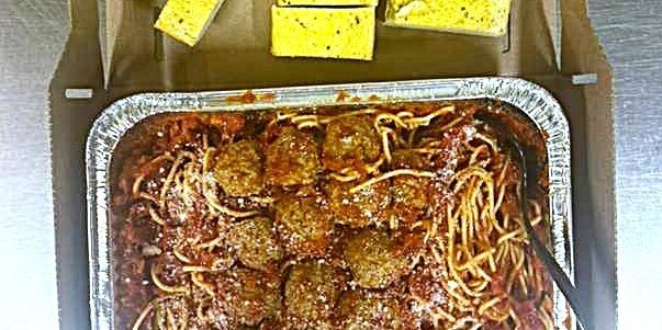 Spaghetti w/ Meatballs Tray