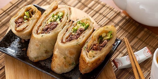 Beef Roll Pancake