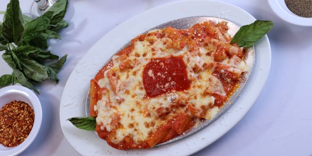 Baked Ziti Tray