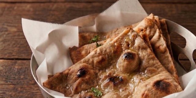 Naan/Tandoori Roti