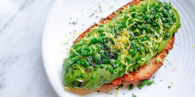 VESTER Avocado Toast Platter