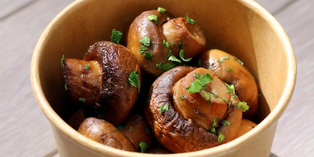 Sautéed White Mushrooms