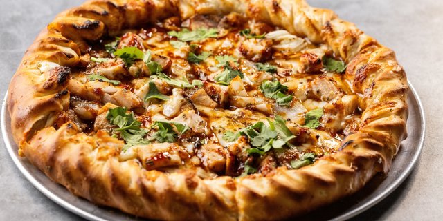 BBQ Chicken House Gourmet Pizza