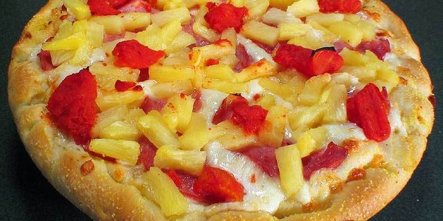 Harry Caray Deep Dish Pizza