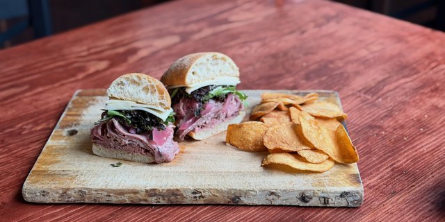Roast Beef Sandwich Box Lunched