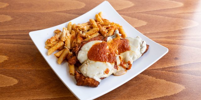 Chicken Parmesan w/ Ziti