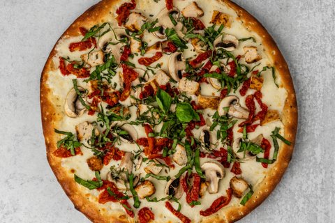 Alfredo Chicken Pizza