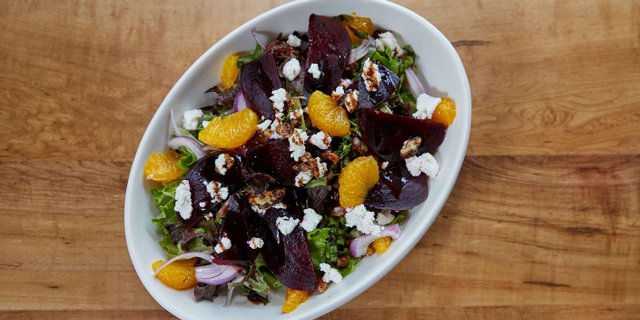 Roasted Beetroot & Goat Cheese Salad