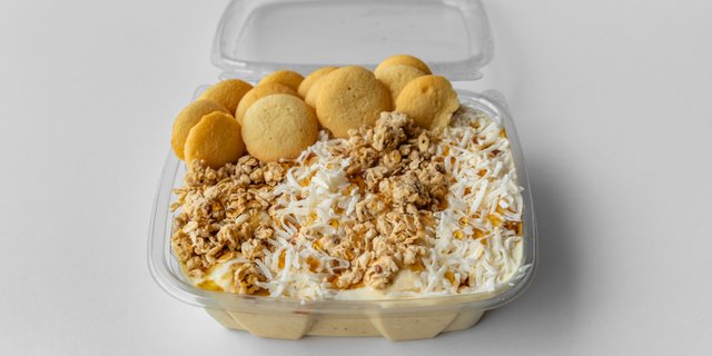 Pineapple Paradise Smoothie Bowls