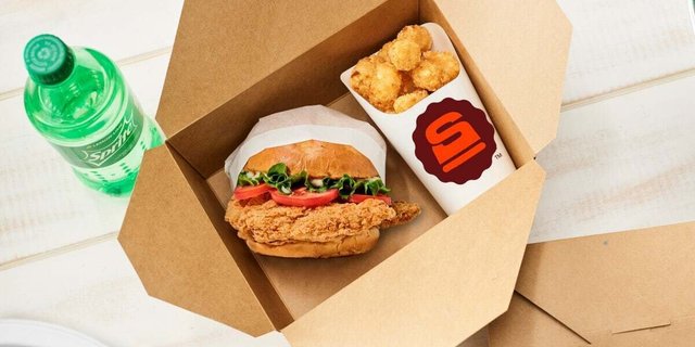 Crispy Chicken Sandwich Boxed Lunch