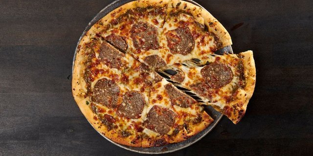 Lamb Meat Pizza