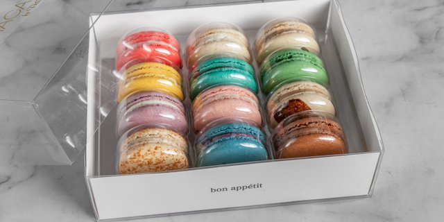 Macarons By The Dozen