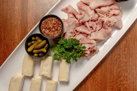 Charcuterie & Cheese Board