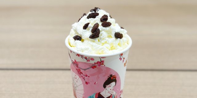 Hot Matcha Jasmine Green Milk Tea