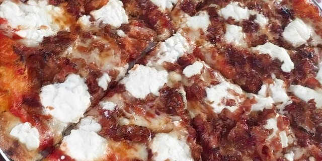 Vegas Pizza