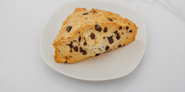 Chocolate Chip Scone