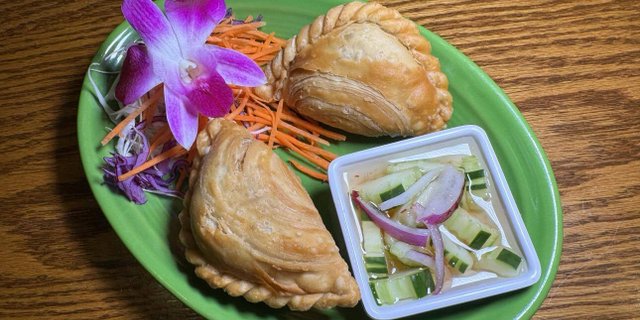 Curry Puff Chicken