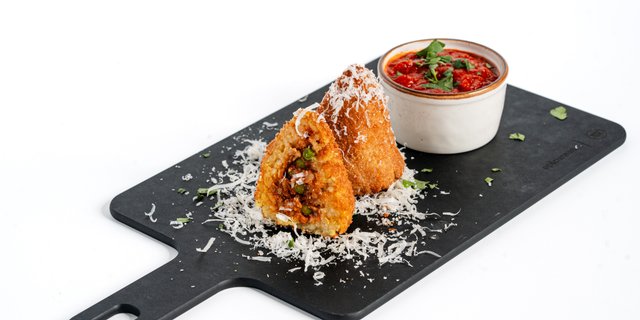 Arancini (Beef/Pork)