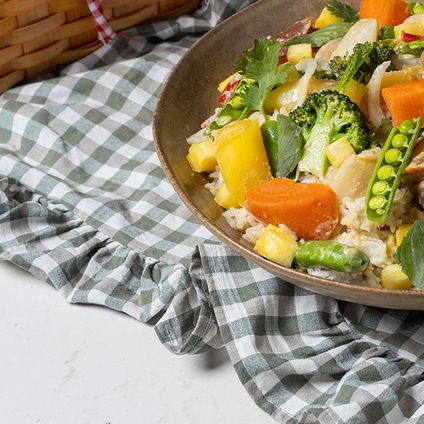 Spicy Coconut Green Curry Bowl