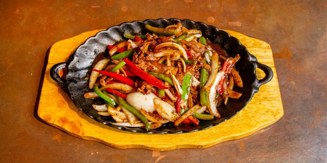 Black Pepper Beef Pan Fried