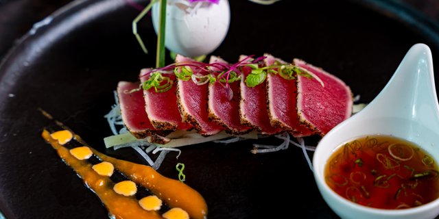 Pepper Tuna Tataki