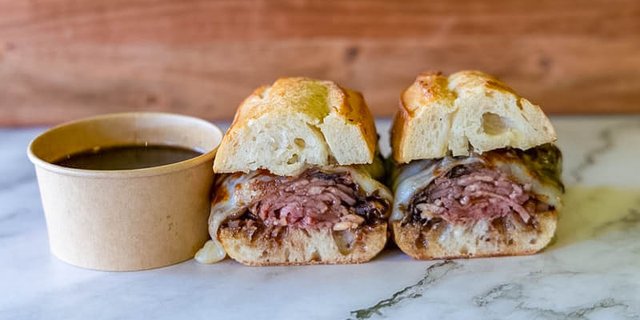 French Dip w/ Au Jus