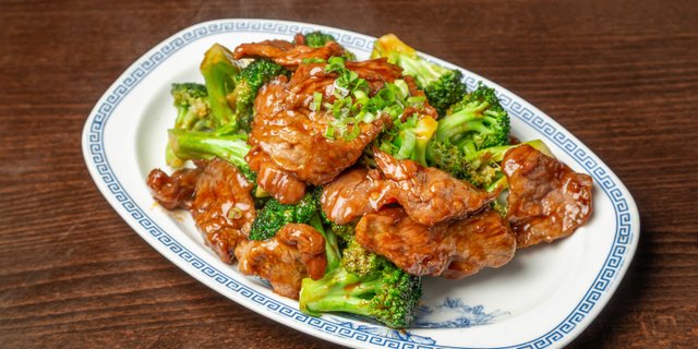 Beef w/ Broccoli