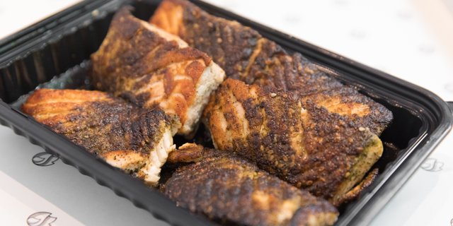 3oz Za'atar Crusted Salmon