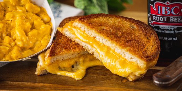 Grilled Cheese Boxed Lunch