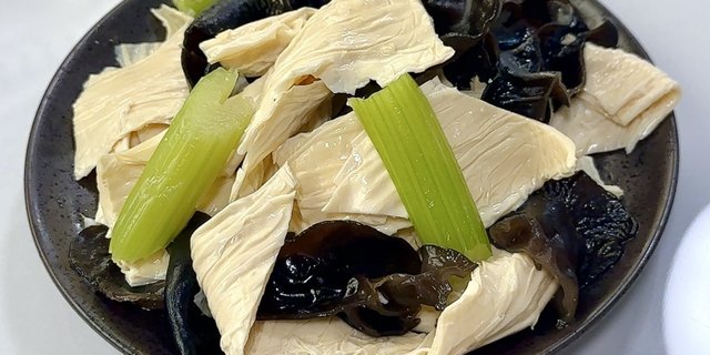 Tofu Skin Salad