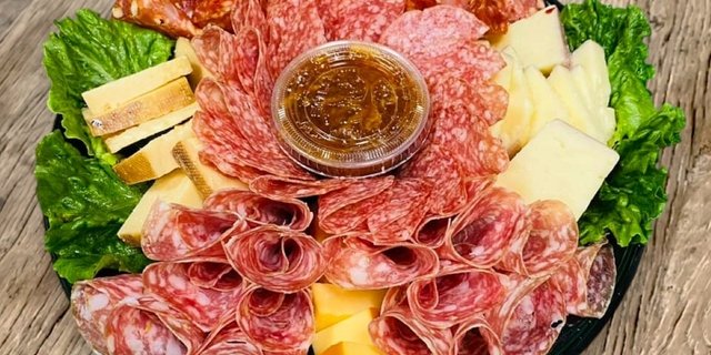 Charcuterie Tray - Standard