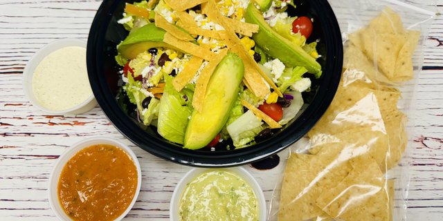 Ninfa’s Salad Lunch Box