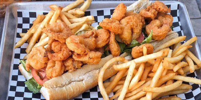 Fried Shrimp Po' Boy