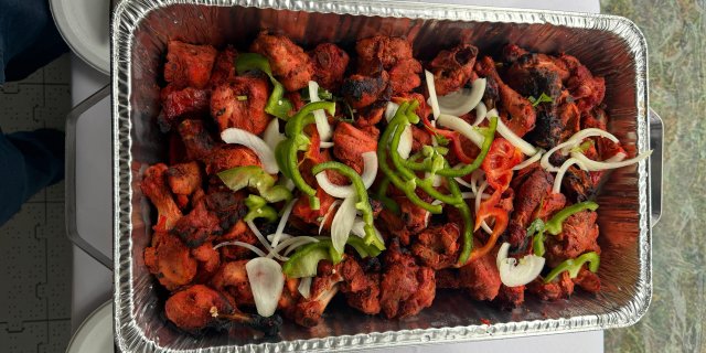 Bone-In Chicken Tikka Tray