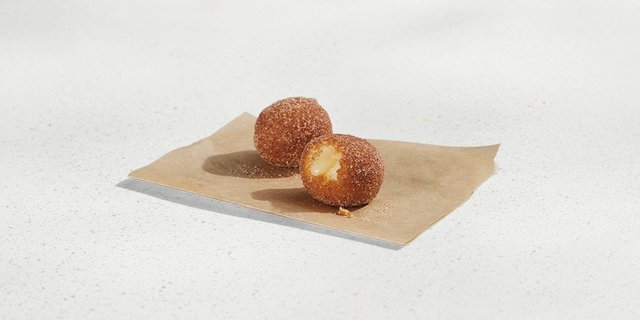 Cinnabon Delights