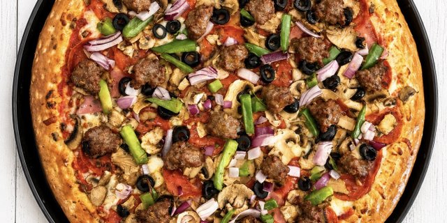 Gluten-Free Supreme Pizza