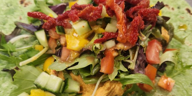 Vegan Wrap Meal