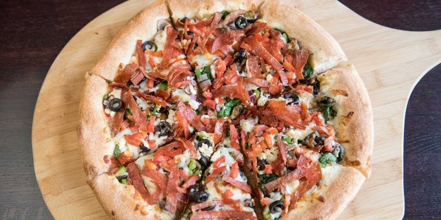 Lachlan & Leo's Favorite Pizza