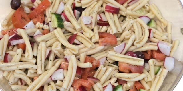 House-Made Garlic Pasta Salad
